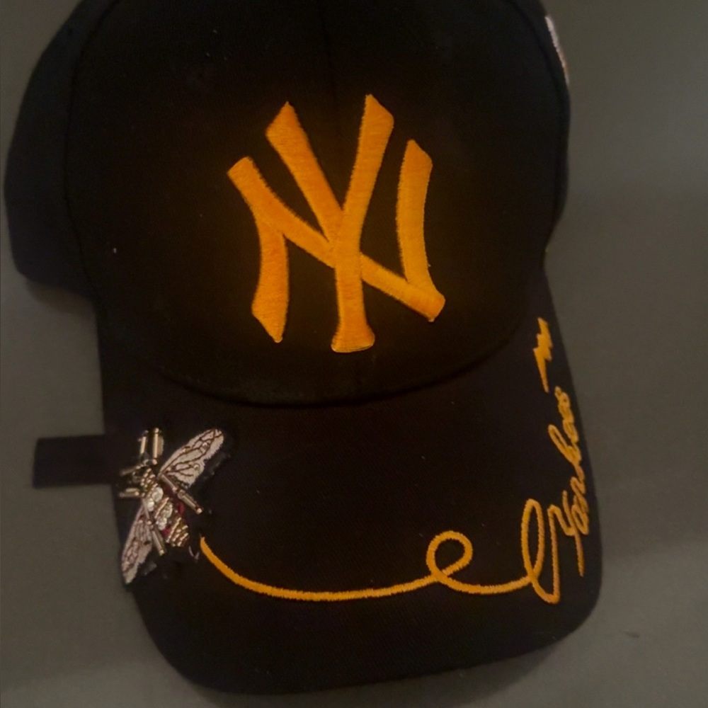 Decorated Yankee Dad Cap